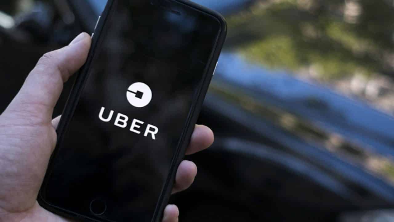 Uber-in-advance-talk-to-buy-Careem